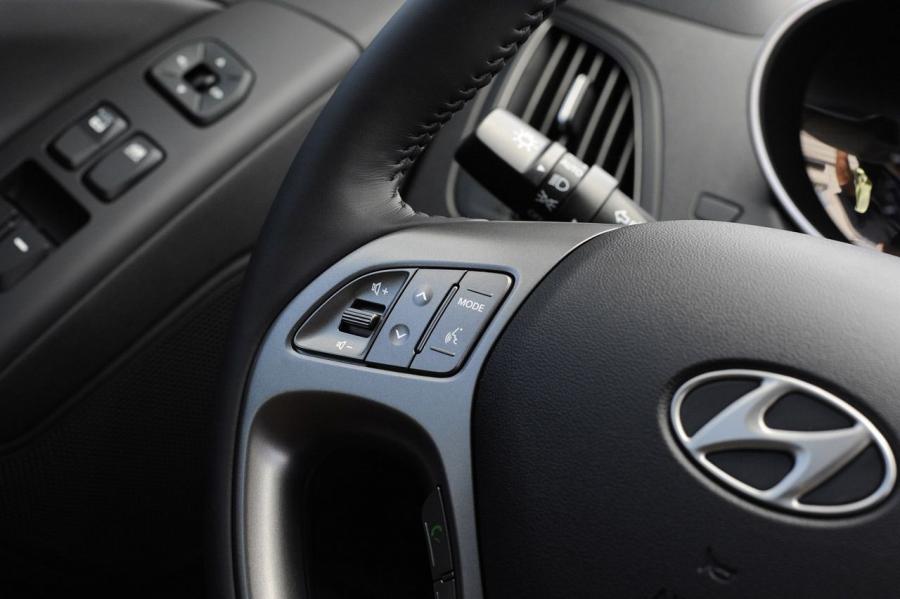  Hyundai Tucson 2014 года  (фото 15 из 39)